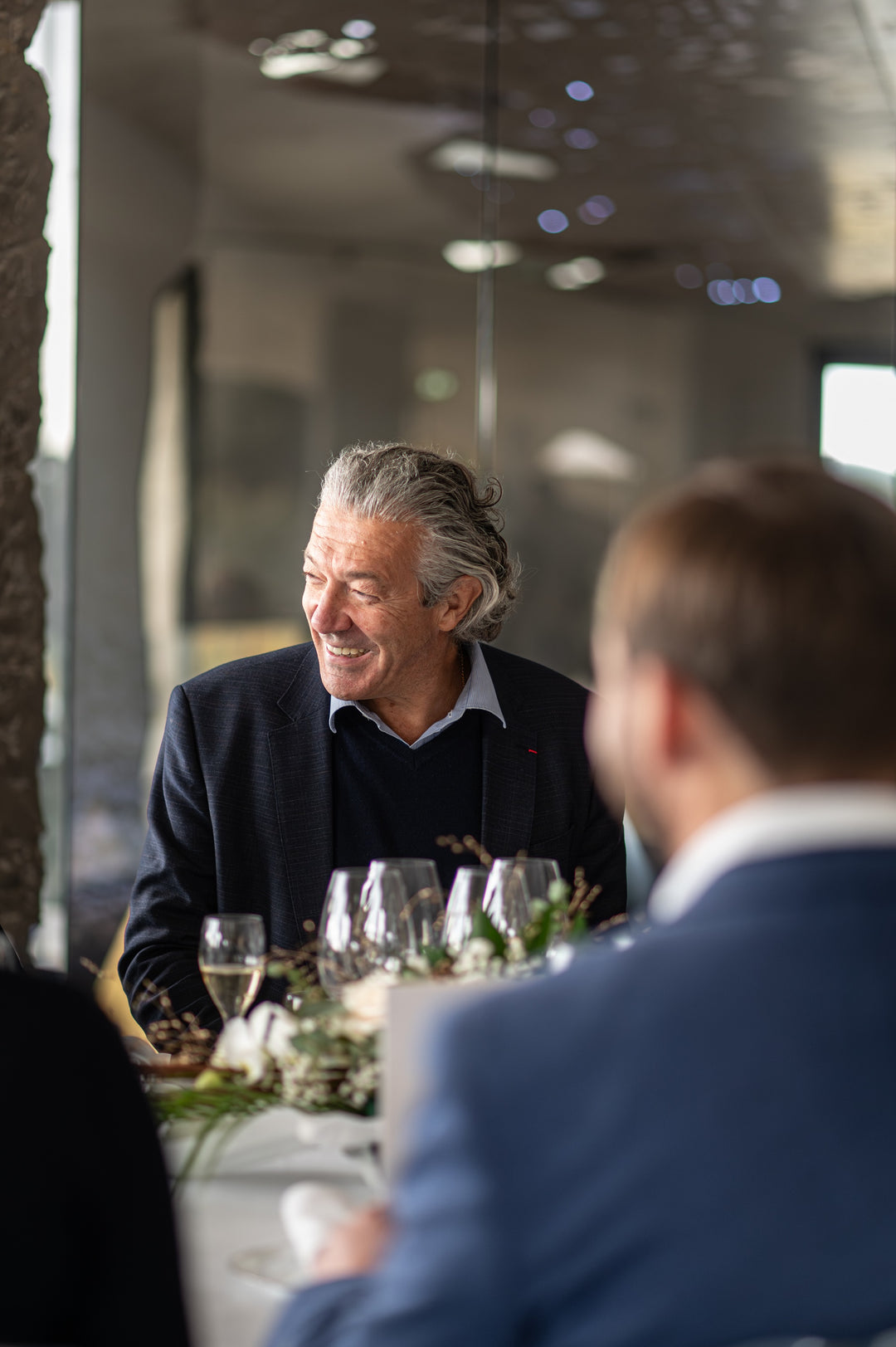 Gérard Bertrand : Un Ambassadeur de l’Excellence du Vin Blanc Languedocien